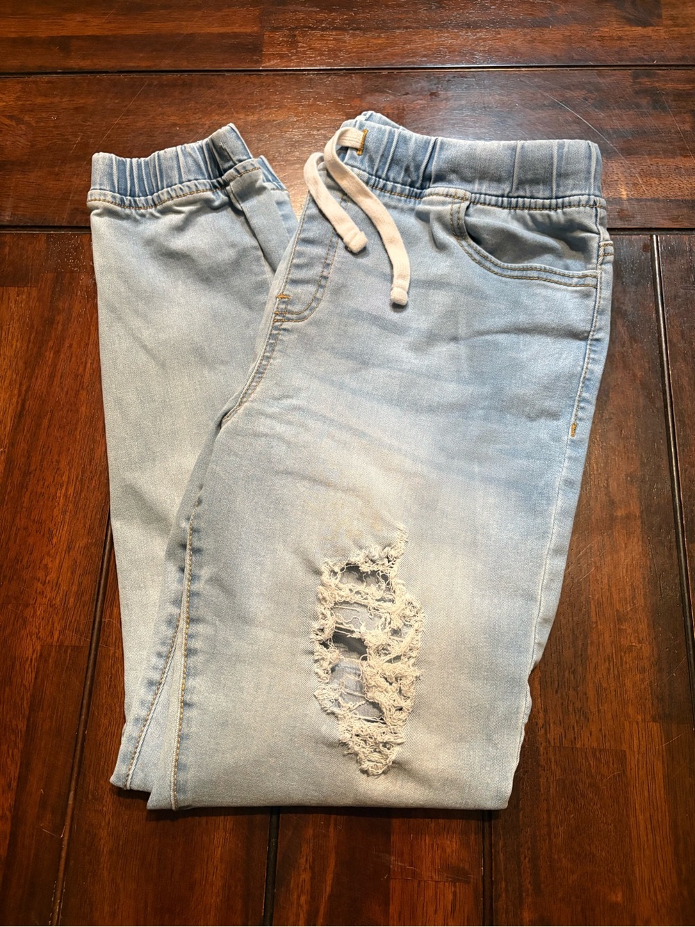 Women’s RE Generation by Celebrity Pink light blue denim joggers size L